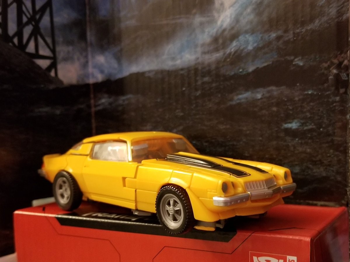 Transformers News: In-Hand Images and Comparisons of Transformers Studio Series Ratchet, Stinger, Bumblebee, Crowbar Transformers News: In-Hand Images and Comparisons of Transformers Studio Series Ratchet, Stinger, Bumblebee, Crowbar