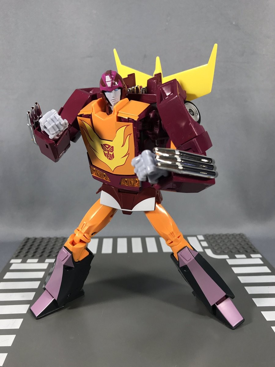 Transformers News: In-Hand Images of Takara Tomy Masterpiece MP-40 Targetmaster Hot Rodimus Transformers News: In-Hand Images of Takara Tomy Masterpiece MP-40 Targetmaster Hot Rodimus