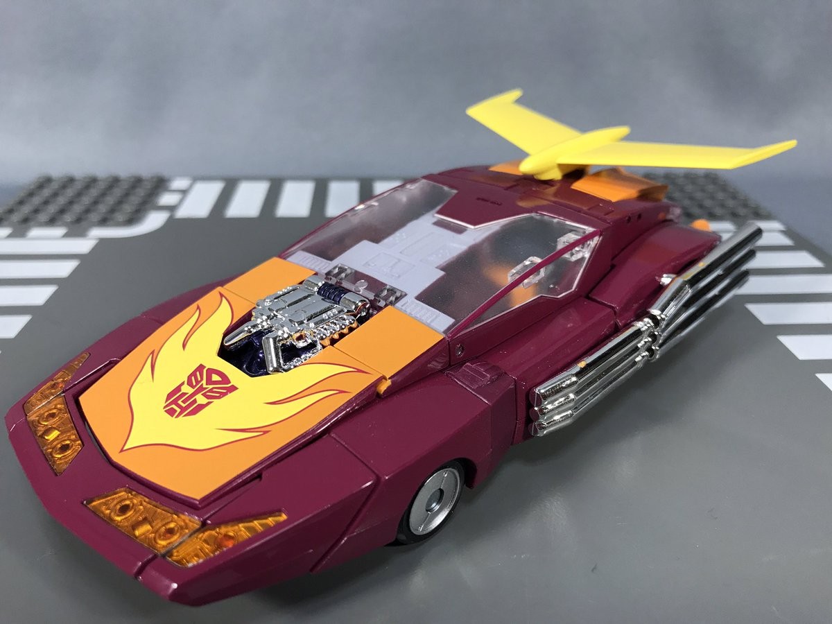 Transformers News: In-Hand Images of Takara Tomy Masterpiece MP-40 Targetmaster Hot Rodimus Transformers News: In-Hand Images of Takara Tomy Masterpiece MP-40 Targetmaster Hot Rodimus