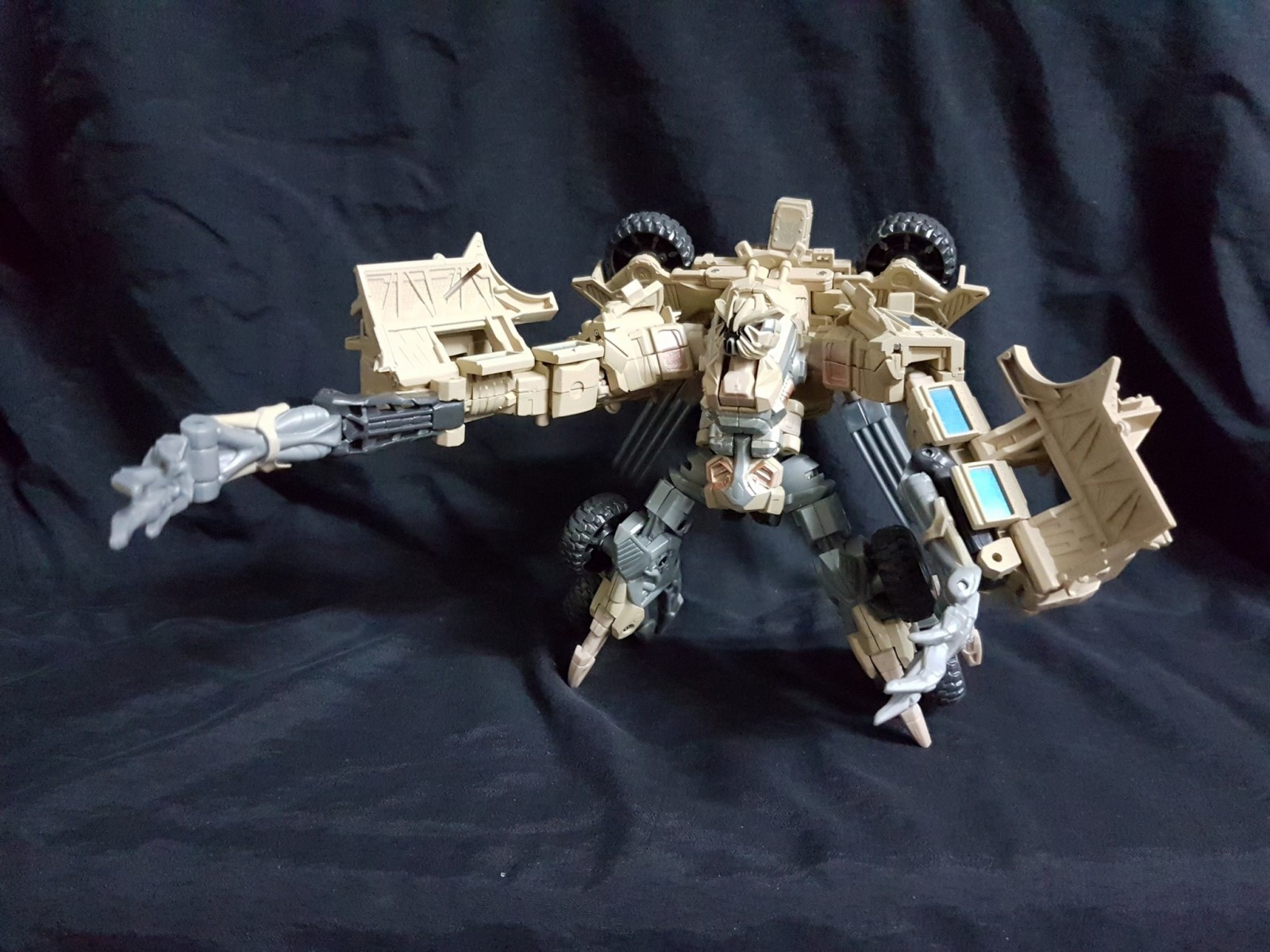 Transformers News: In Hand Images of Takara Transformers Movie The Best Lockdown, Megatron, Bonecrusher, and Jazz Transformers News: In Hand Images of Takara Transformers Movie The Best Lockdown, Megatron, Bonecrusher, and Jazz