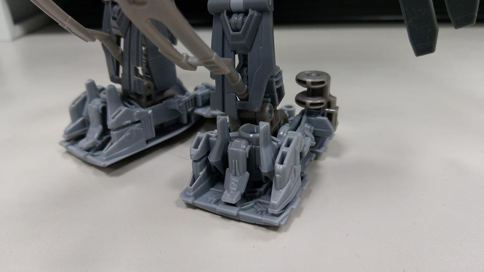 Transformers News: Over 50 In Hand Images of Transformers Studio Series Leader Blackout Transformers News: Over 50 In Hand Images of Transformers Studio Series Leader Blackout