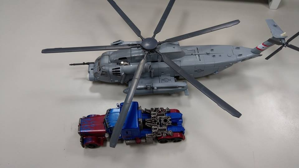 Transformers News: Over 50 In Hand Images of Transformers Studio Series Leader Blackout Transformers News: Over 50 In Hand Images of Transformers Studio Series Leader Blackout