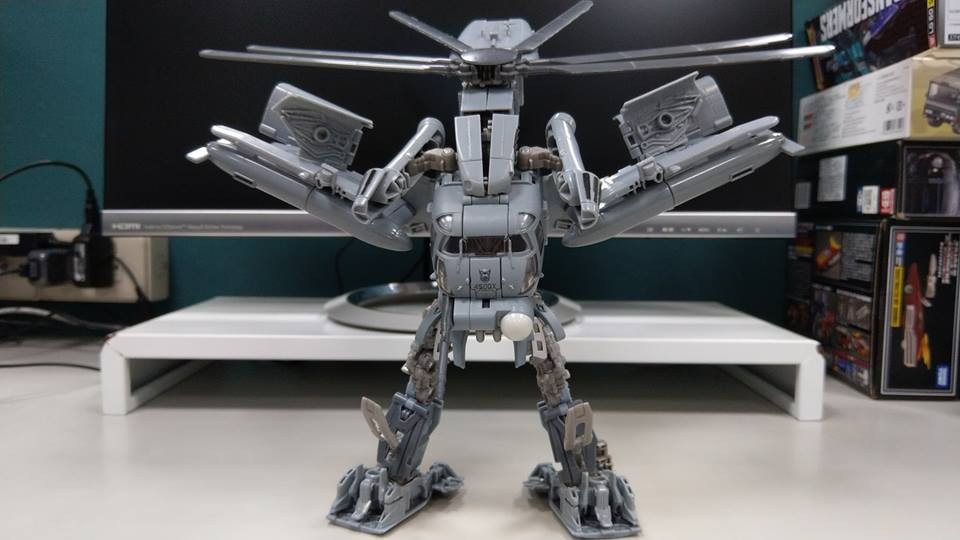 Transformers News: Over 50 In Hand Images of Transformers Studio Series Leader Blackout Transformers News: Over 50 In Hand Images of Transformers Studio Series Leader Blackout