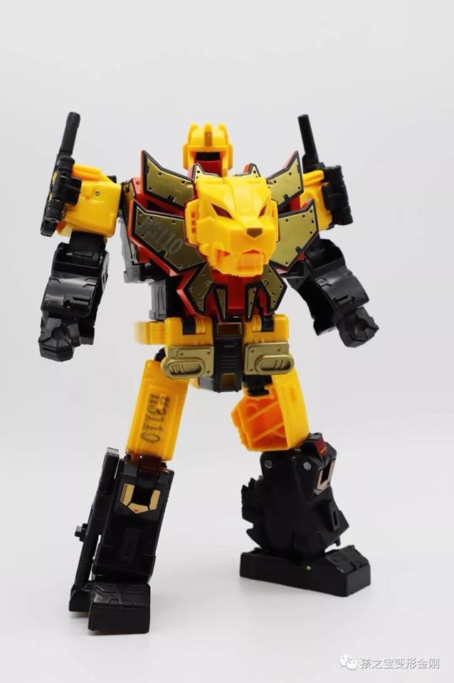 Transformers News: High Quality Images of Power of the Primes Predaking and Predacons