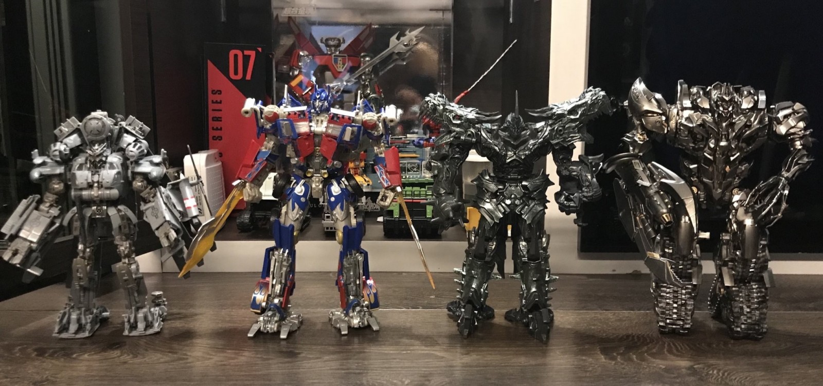 Transformers News: Transformers Studio Series Leaders Grimlock and Blackout Found at US Retail Transformers News: Transformers Studio Series Leaders Grimlock and Blackout Found at US Retail