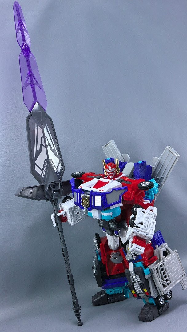 Transformers News: High Quality In Hand Images of Takara Tomy Transformers Encore God Fire Convoy (RID Omega Prime) Transformers News: High Quality In Hand Images of Takara Tomy Transformers Encore God Fire Convoy (RID Omega Prime)