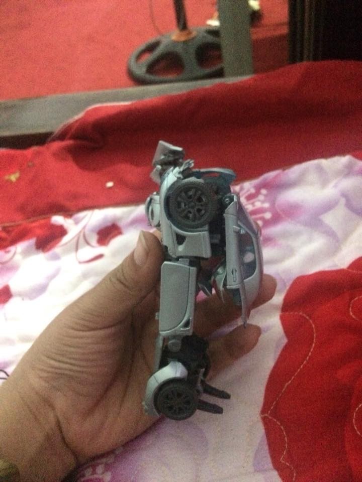 Transformers News: In-Hand Images of Transformers Studio Series Jazz Transformers News: In-Hand Images of Transformers Studio Series Jazz