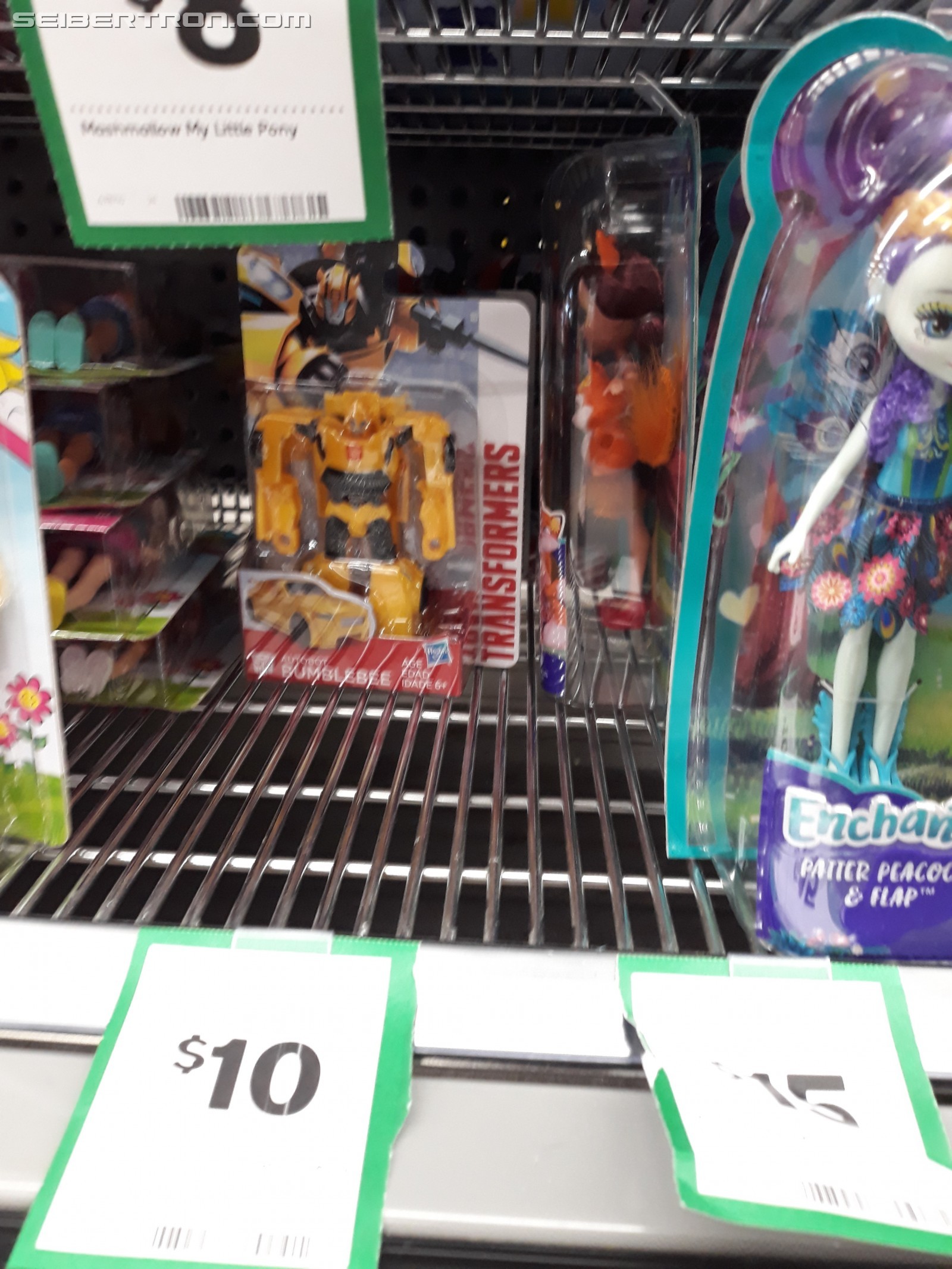Transformers News: Transformers Authentics Found at Australian Retail Transformers News: Transformers Authentics Found at Australian Retail