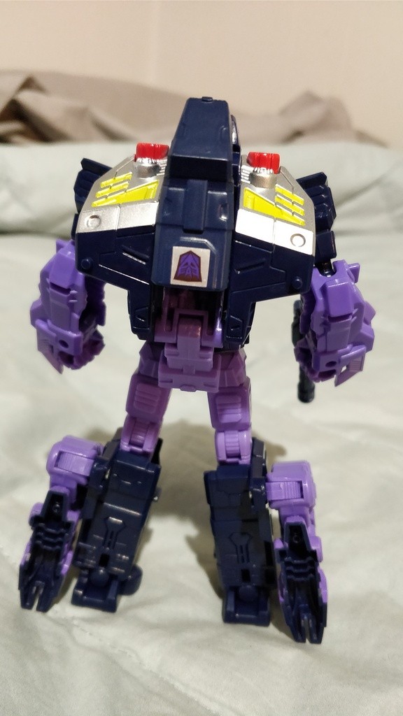 Transformers News: Transformers Power of the Primes Wave 3 Deluxes Found in New Zealand Plus In Hand Pics of Blot Transformers News: Transformers Power of the Primes Wave 3 Deluxes Found in New Zealand Plus In Hand Pics of Blot