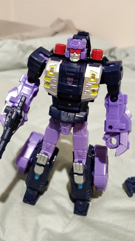 Transformers News: Transformers Power of the Primes Wave 3 Deluxes Found in New Zealand Plus In Hand Pics of Blot Transformers News: Transformers Power of the Primes Wave 3 Deluxes Found in New Zealand Plus In Hand Pics of Blot