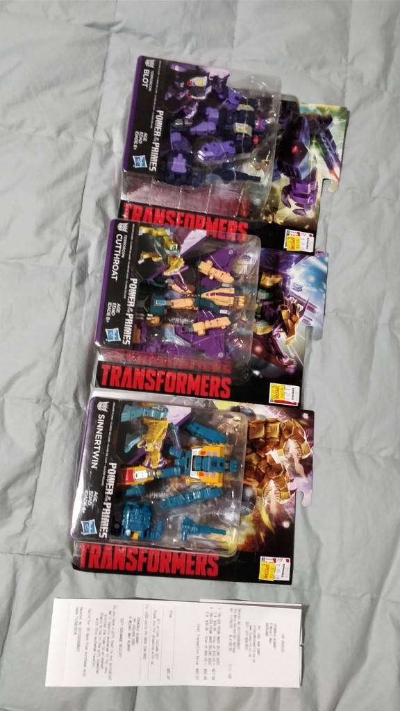 Transformers News: Transformers Power of the Primes Wave 3 Deluxes Found in New Zealand Plus In Hand Pics of Blot Transformers News: Transformers Power of the Primes Wave 3 Deluxes Found in New Zealand Plus In Hand Pics of Blot