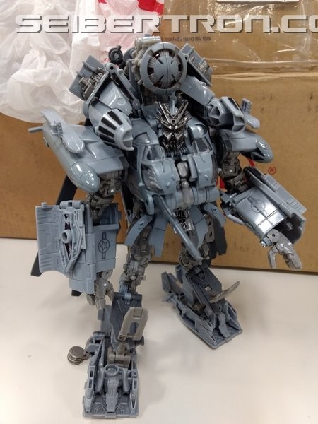Transformers News: Helpful Fixes and Mods for Transformers Studio Series Bumblebee and Blackout Transformers News: Helpful Fixes and Mods for Transformers Studio Series Bumblebee and Blackout