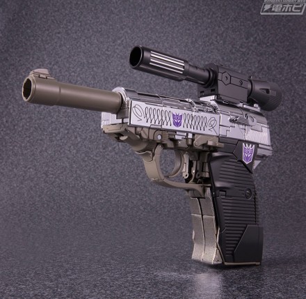 Transformers News: Confirmation of Included Accessories in Latest Images for Takara MP-36 + Megatron Transformers News: Confirmation of Included Accessories in Latest Images for Takara MP-36 + Megatron