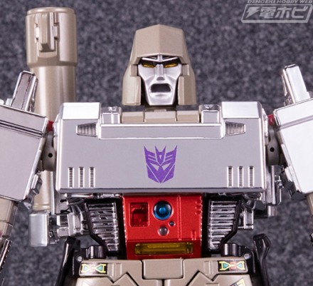 Transformers News: Confirmation of Included Accessories in Latest Images for Takara MP-36 + Megatron Transformers News: Confirmation of Included Accessories in Latest Images for Takara MP-36 + Megatron