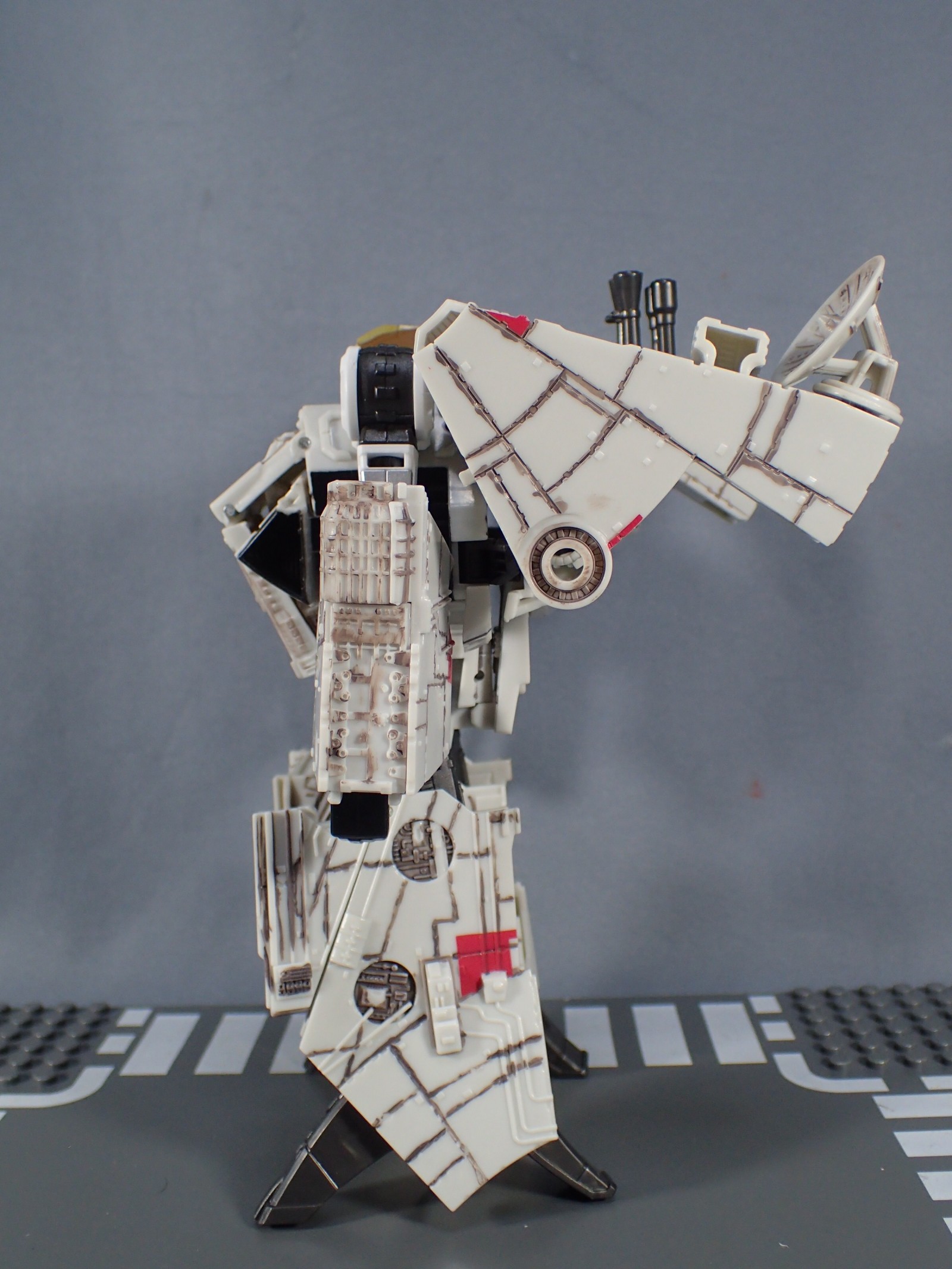 Transformers News: In-Hand Images of Takara Tomy Star Wars Powered By Transformer Millennium Falcon