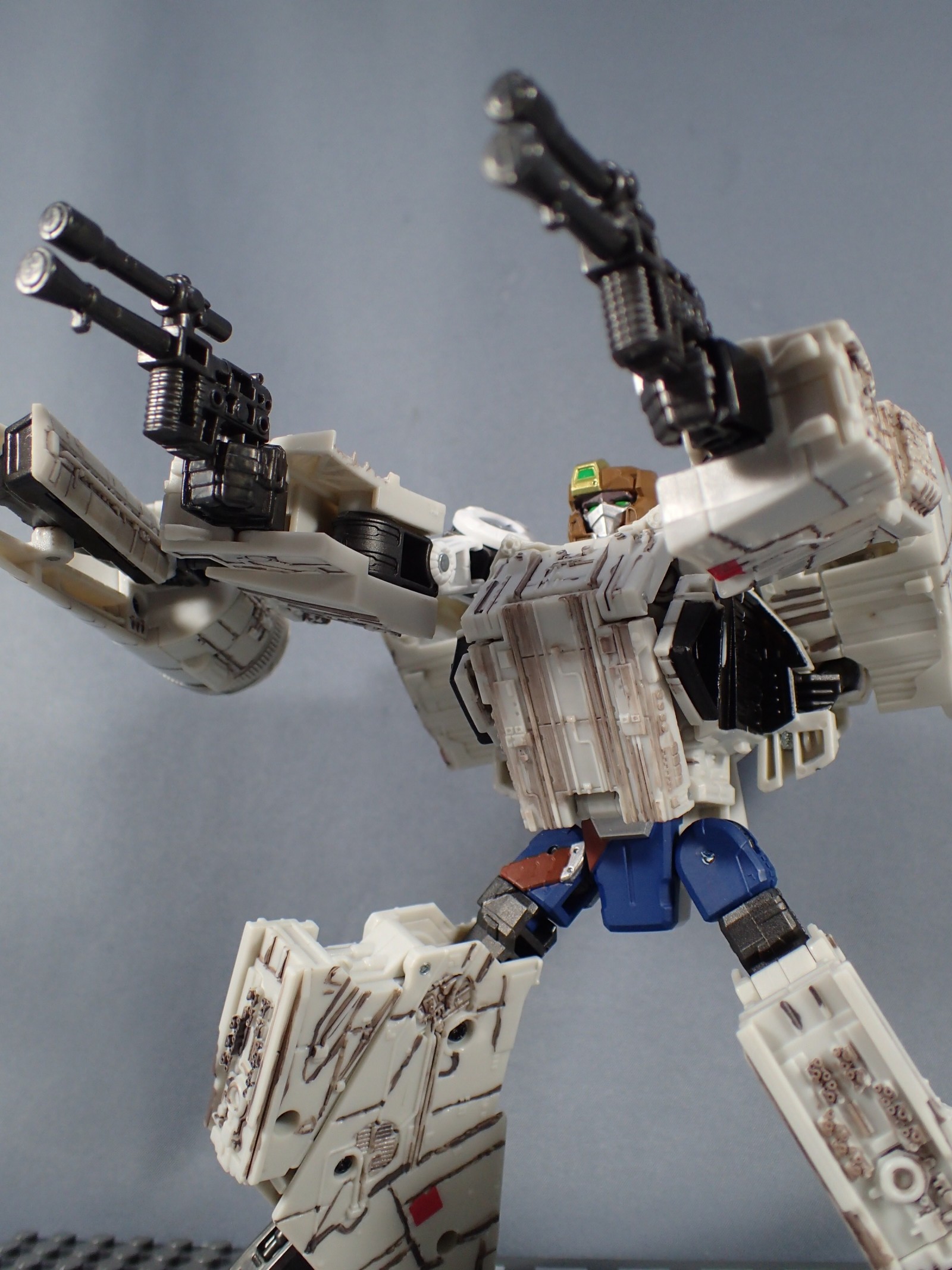 Transformers News: In-Hand Images of Takara Tomy Star Wars Powered By Transformer Millennium Falcon