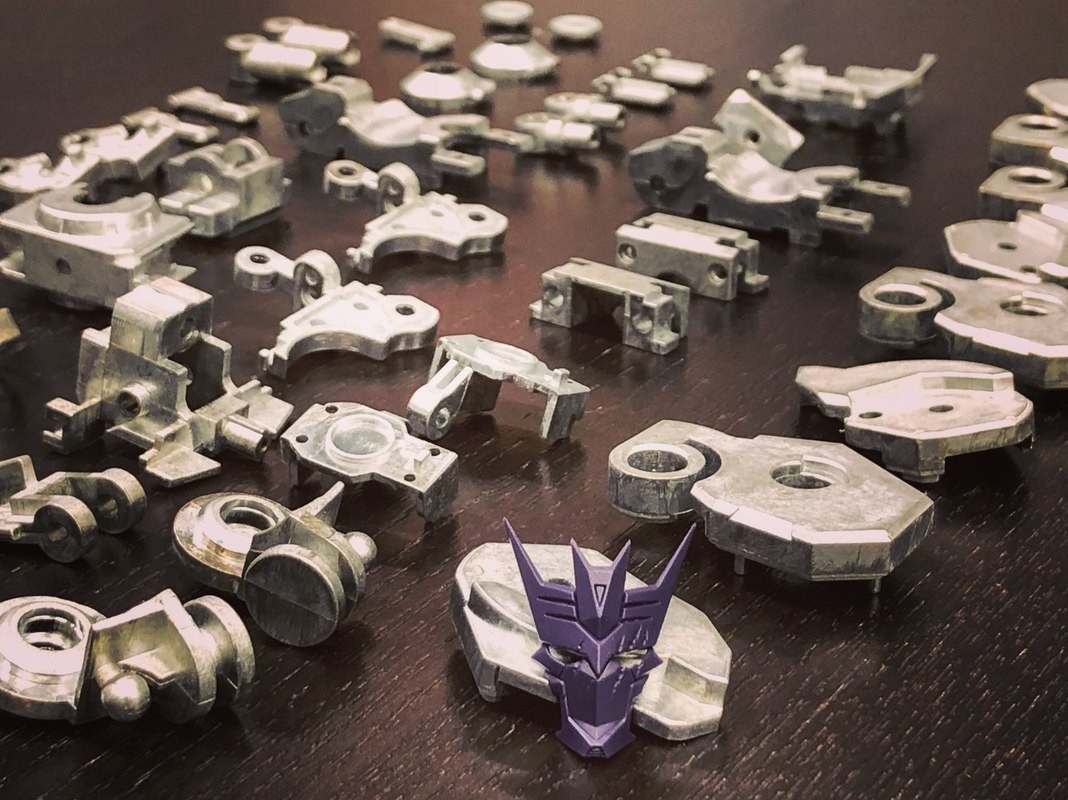 Transformers News: Production Prototype Images of Flame Toys IDW Transformers Tarn