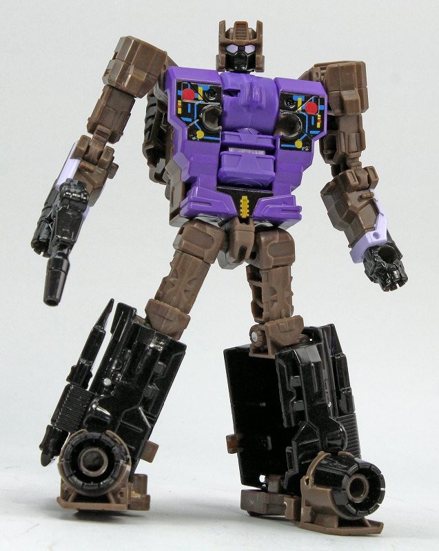 Transformers News: In-Hand Images and Comparisons of Transformers Prime Wars Blast Off