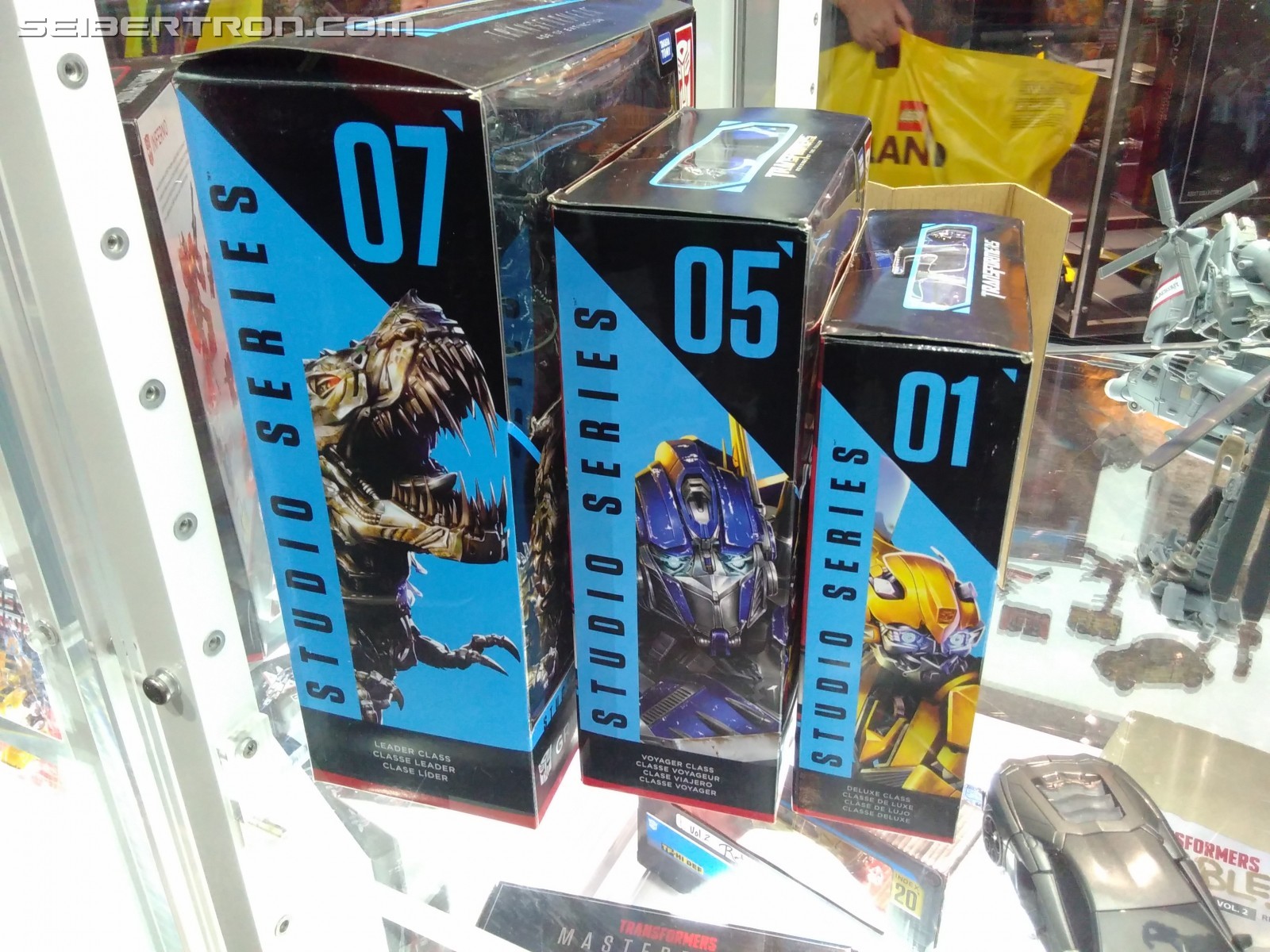 Transformers News: Transformers Studio Series Bumblebee Movie Bumblebee Revealed with Others #HasbroSDCC Transformers News: Transformers Studio Series Bumblebee Movie Bumblebee Revealed with Others #HasbroSDCC