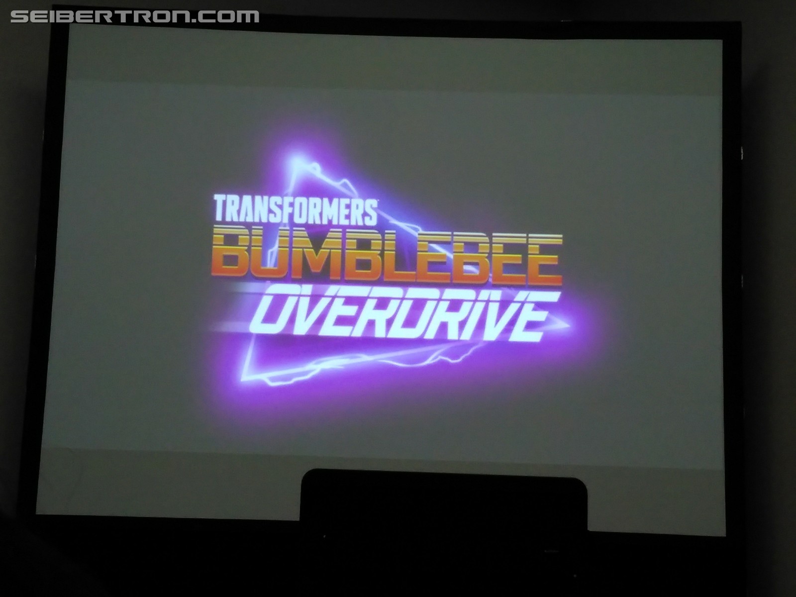 Transformers News: Hasbro Transformers Panel: Siege, Bumblebee, Reissues, More #SDCC2018 #HasbroSDCC Transformers News: Hasbro Transformers Panel: Siege, Bumblebee, Reissues, More #SDCC2018 #HasbroSDCC