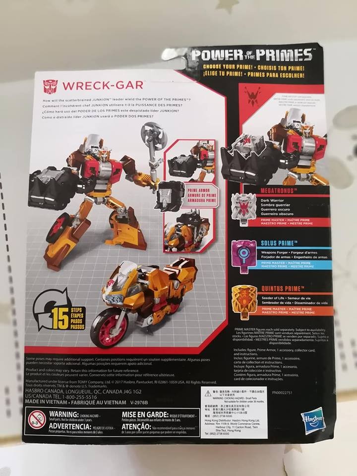 Transformers News: In-Hand Images of Transformers Power of the Primes Exclusive Wreck-Gar
