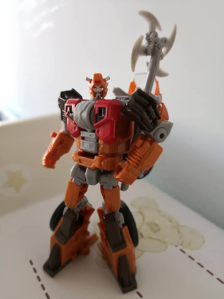 Transformers News: In-Hand Images of Transformers Power of the Primes Exclusive Wreck-Gar