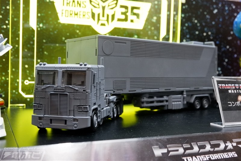 Transformers News: Takara Transformers Masterpiece Optimus Prime Ver 3 on Display at Wonderfest 2018 Transformers News: Takara Transformers Masterpiece Optimus Prime Ver 3 on Display at Wonderfest 2018