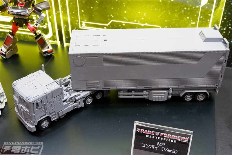 Transformers News: Takara Transformers Masterpiece Optimus Prime Ver 3 on Display at Wonderfest 2018 Transformers News: Takara Transformers Masterpiece Optimus Prime Ver 3 on Display at Wonderfest 2018