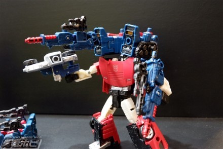 Transformers News: More Photos of Transformers War for Cybertron: Siege Figures at Wonderfest 2018 #?????  #wf2018s