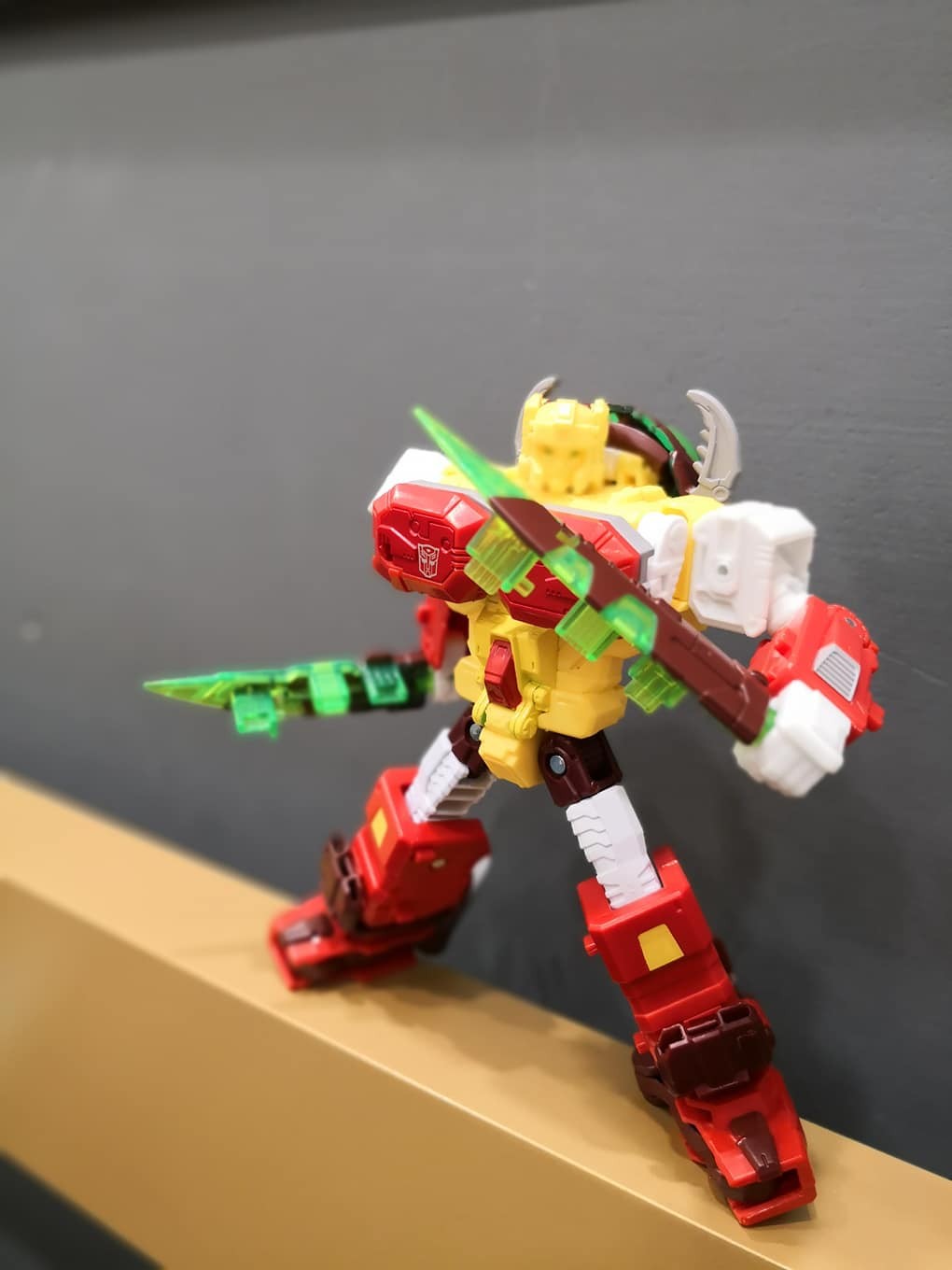 Transformers News: More In Hand Images of Transformers Power of the Primes Repugnus who is also Shipping now from Amazo Transformers News: More In Hand Images of Transformers Power of the Primes Repugnus who is also Shipping now from Amazo