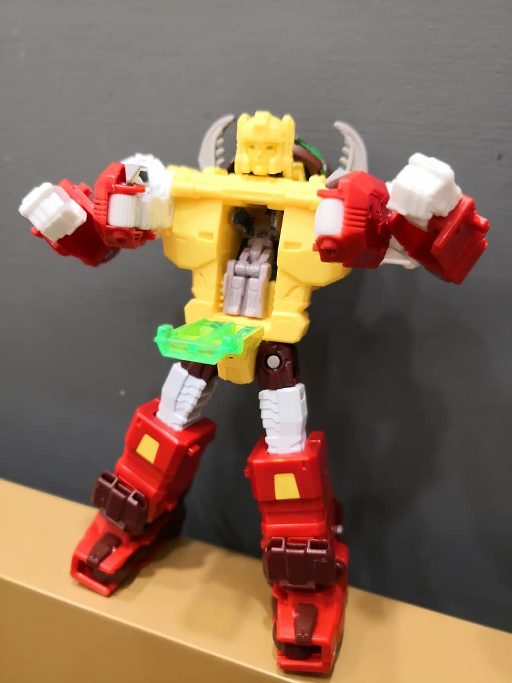 Transformers News: More In Hand Images of Transformers Power of the Primes Repugnus who is also Shipping now from Amazo Transformers News: More In Hand Images of Transformers Power of the Primes Repugnus who is also Shipping now from Amazo