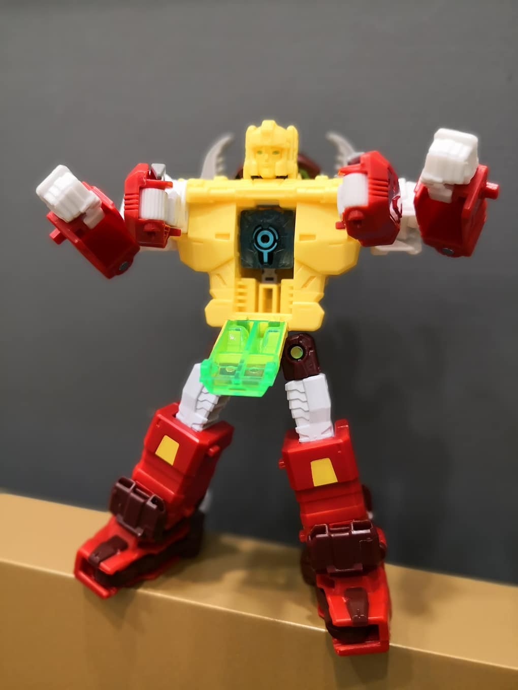 Transformers News: More In Hand Images of Transformers Power of the Primes Repugnus who is also Shipping now from Amazo Transformers News: More In Hand Images of Transformers Power of the Primes Repugnus who is also Shipping now from Amazo