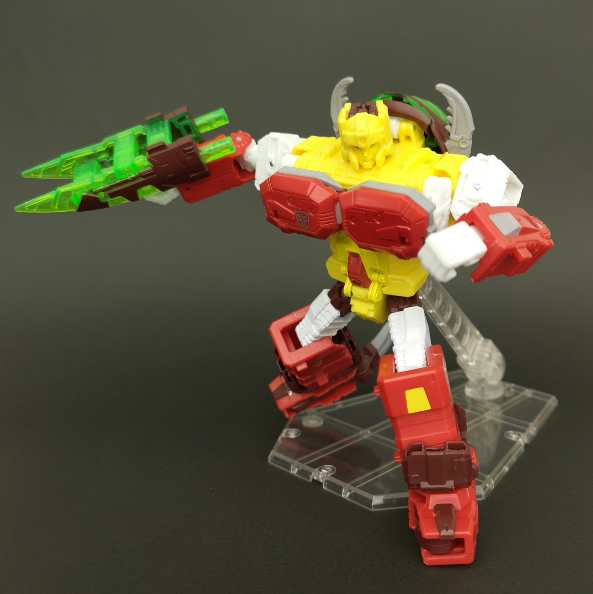Transformers News: More In Hand Images of Transformers Power of the Primes Repugnus who is also Shipping now from Amazo Transformers News: More In Hand Images of Transformers Power of the Primes Repugnus who is also Shipping now from Amazo