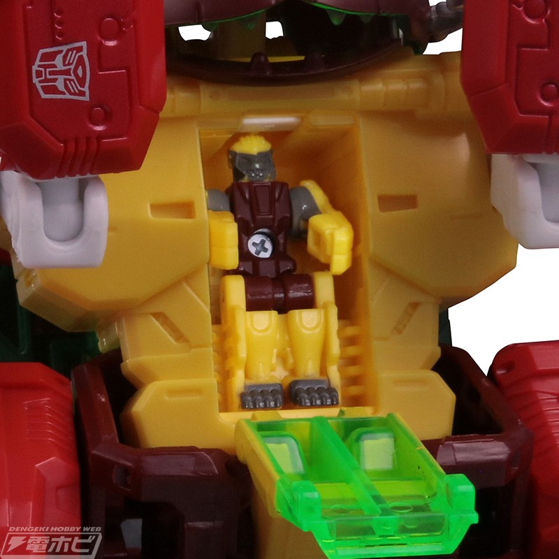 Transformers News: Stock photos of Takara Tomy Transformers LG-EX two pack Repugs and Grotusque