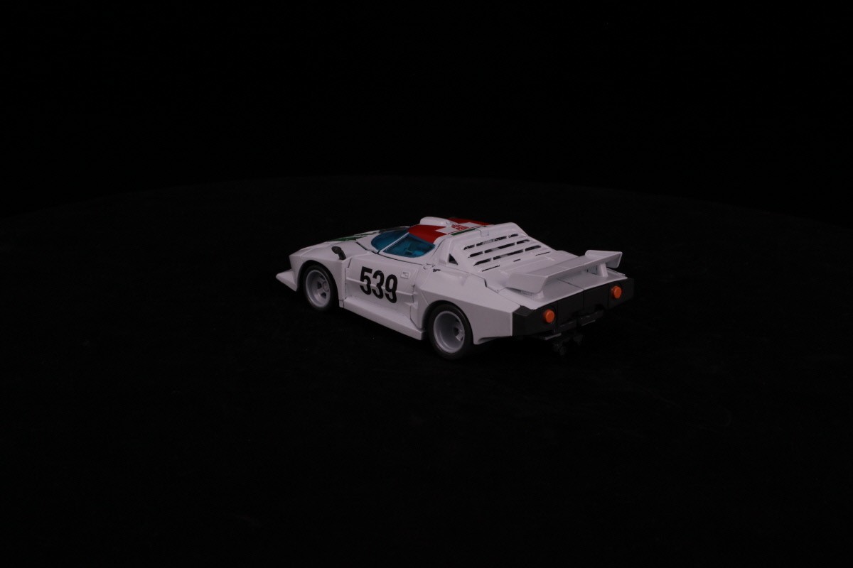 Transformers News: Turn around shots of MP-20+ Wheeljack from Takara Tomy