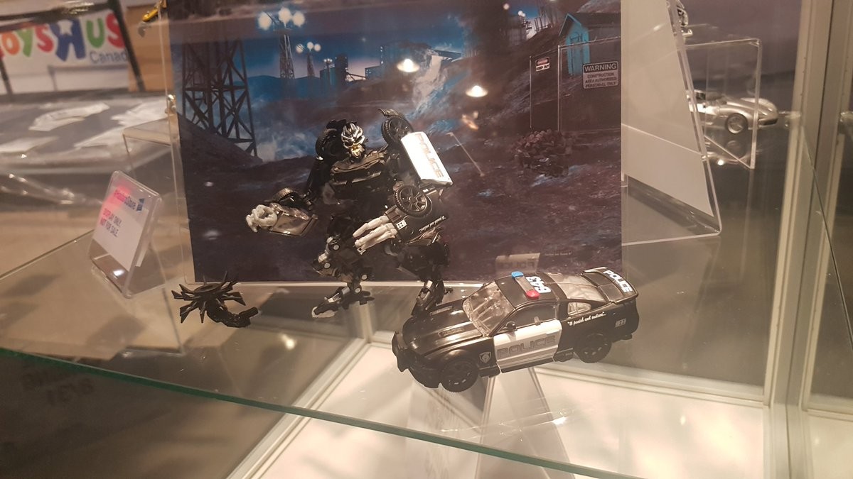 Transformers News: New Transformers Studio Series Deluxes Revealed! Barricade, Sideswipe, WWII Bumblebee