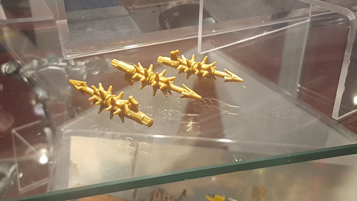 Transformers News: More Images of Transformers Studio Series Deluxe Reveals at Fan Expo Canada #FXC18 Transformers News: More Images of Transformers Studio Series Deluxe Reveals at Fan Expo Canada #FXC18