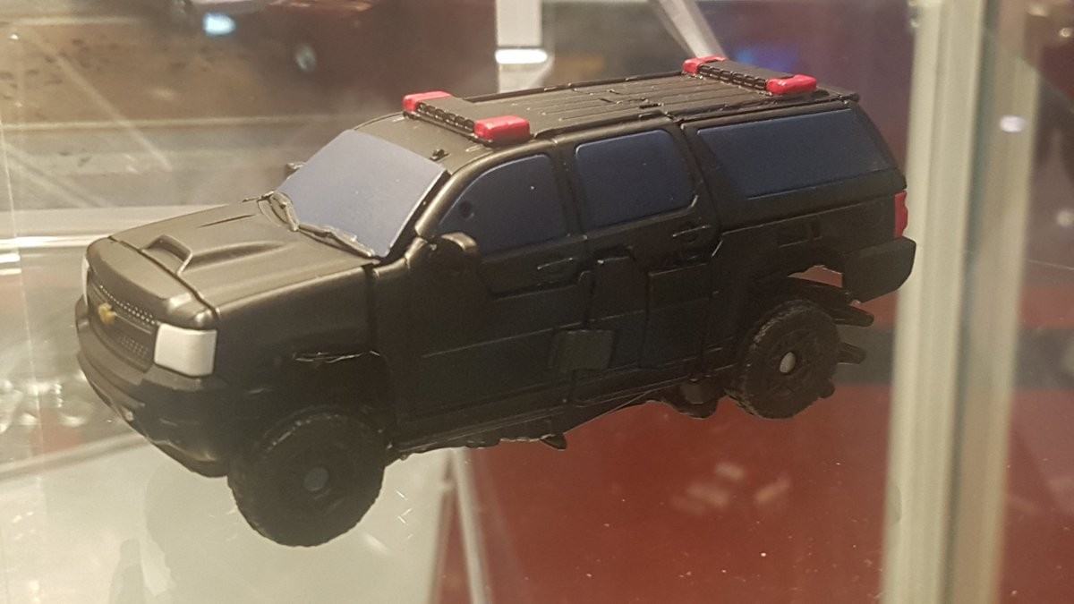 Transformers News: More Images of Transformers Studio Series Deluxe Reveals at Fan Expo Canada #FXC18 Transformers News: More Images of Transformers Studio Series Deluxe Reveals at Fan Expo Canada #FXC18