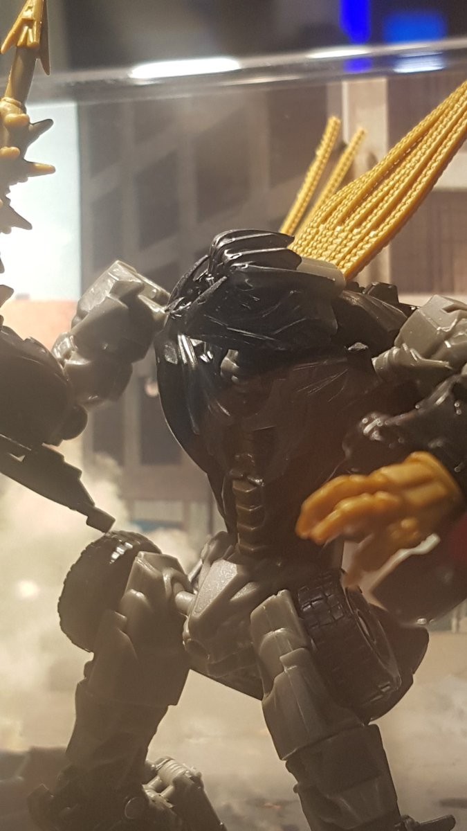Transformers News: More Images of Transformers Studio Series Deluxe Reveals at Fan Expo Canada #FXC18 Transformers News: More Images of Transformers Studio Series Deluxe Reveals at Fan Expo Canada #FXC18