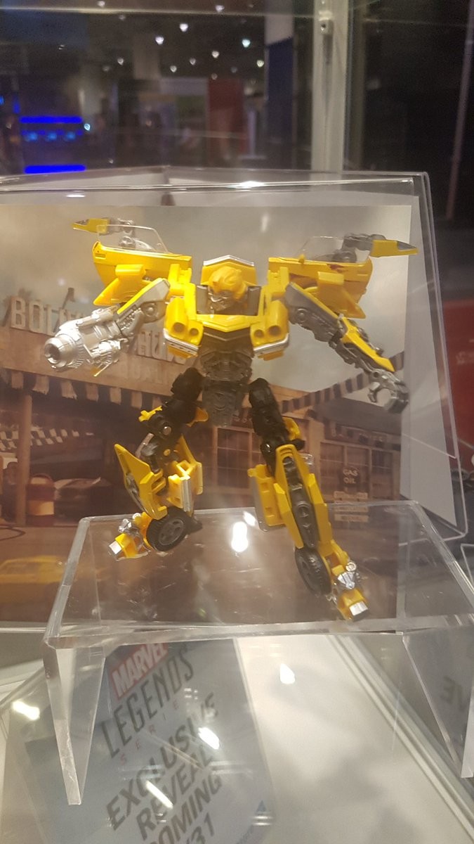Transformers News: More Images of Transformers Studio Series Deluxe Reveals at Fan Expo Canada #FXC18 Transformers News: More Images of Transformers Studio Series Deluxe Reveals at Fan Expo Canada #FXC18