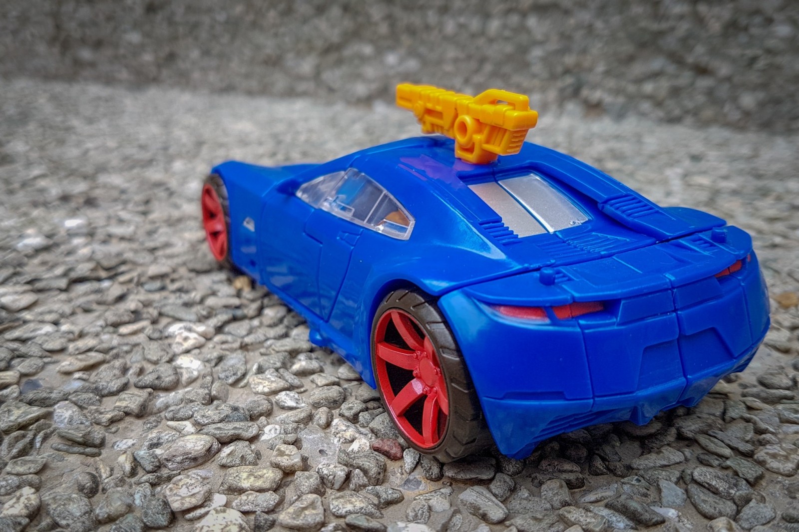 Transformers News: In Hand Images of Prime Wars Punch / Counterpuch with Prima Prime