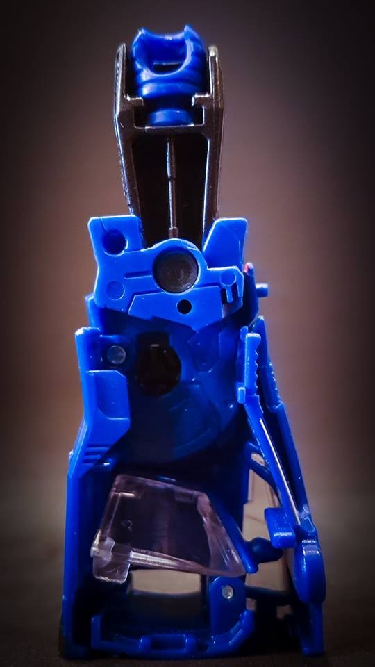 Transformers News: More In hand photos of Prime Wars Exclusive Punch/Counterpunch