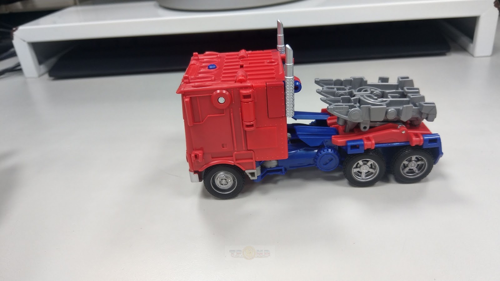Transformers News: Transformers: Bumblebee Energon Igniters Nitro Series In-Hand Pictures and Demo Videos Transformers News: Transformers: Bumblebee Energon Igniters Nitro Series In-Hand Pictures and Demo Videos