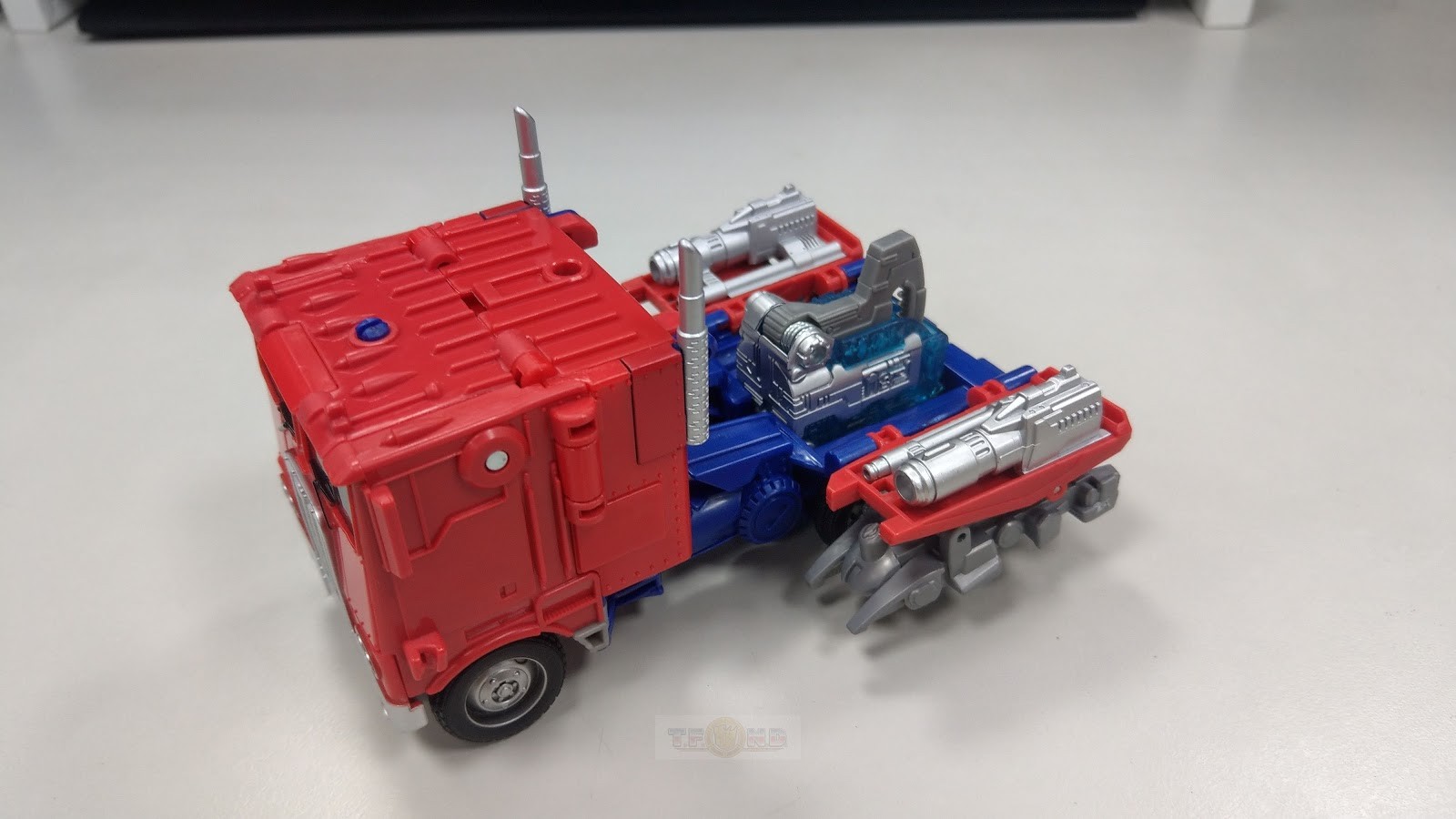 Transformers News: Transformers: Bumblebee Energon Igniters Nitro Series In-Hand Pictures and Demo Videos Transformers News: Transformers: Bumblebee Energon Igniters Nitro Series In-Hand Pictures and Demo Videos