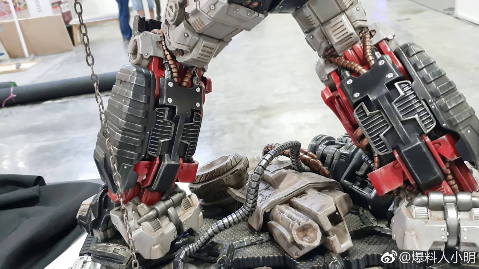 Transformers News: Video and Images of XM Studios Megatron Statue