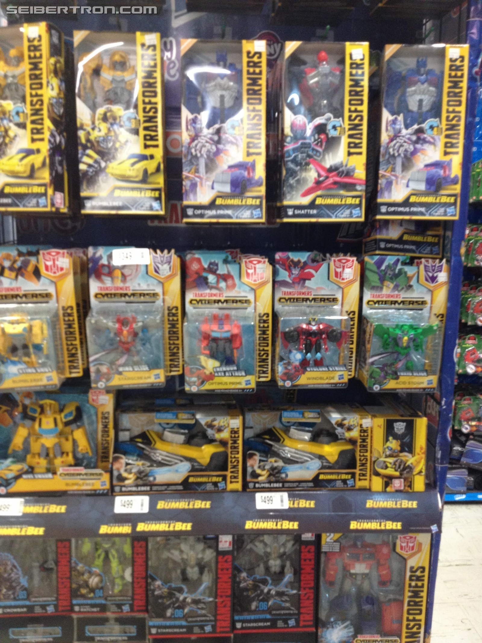 Transformers News: Mexican Transformers Toy Sightings Roundup with Bumblebee Movie, Cyberverse Wave 2 Warriors and More Transformers News: Mexican Transformers Toy Sightings Roundup with Bumblebee Movie, Cyberverse Wave 2 Warriors and More