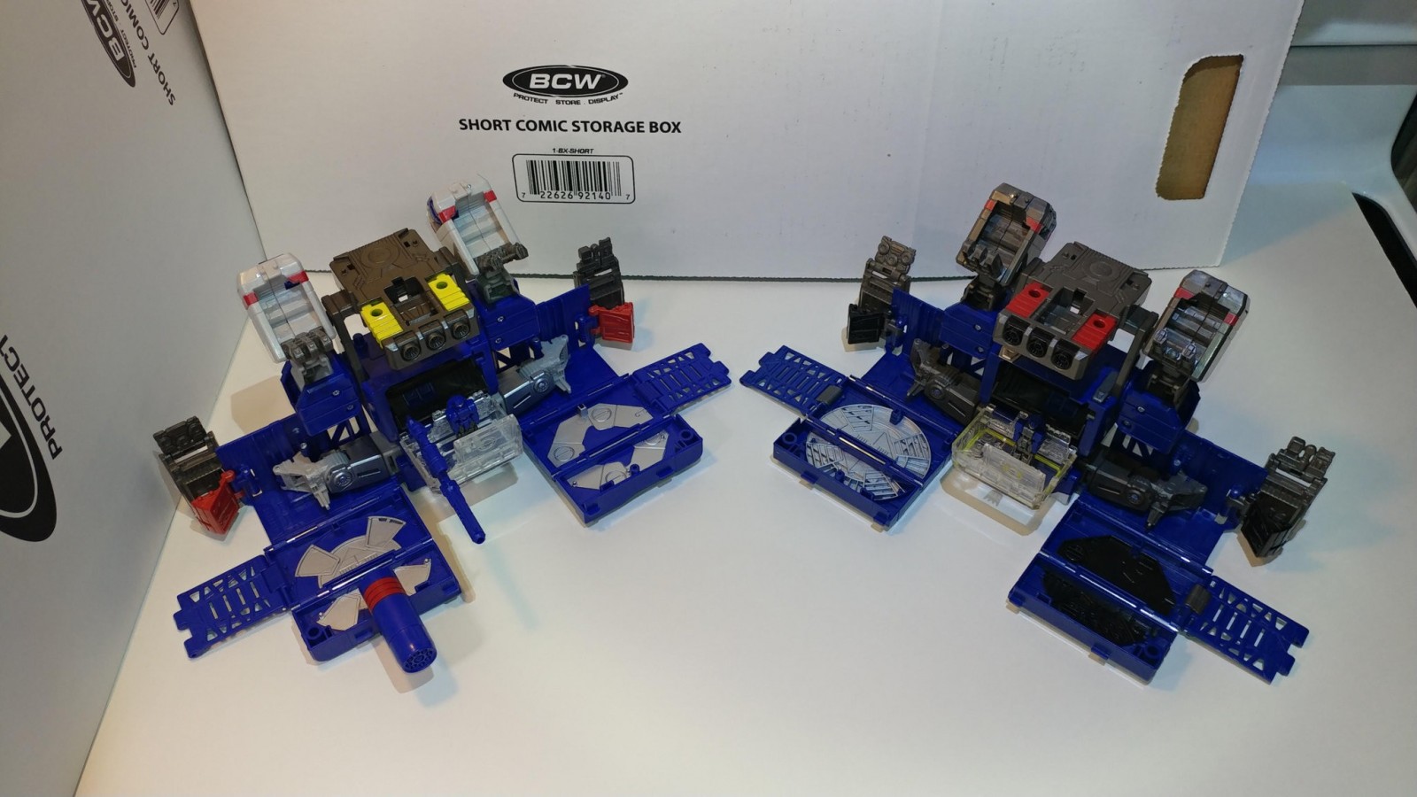 Transformers News: Comparison Images between Transformers Leader Soundwave from Bumblebee Movie and Titans Return
