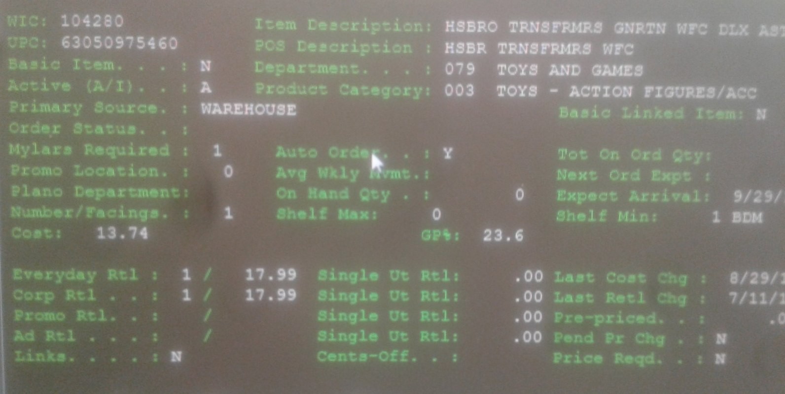 Transformers News: Transformers Siege Ratchet Found on Walgreens Database + Siege Deluxe Pricing Revealed
