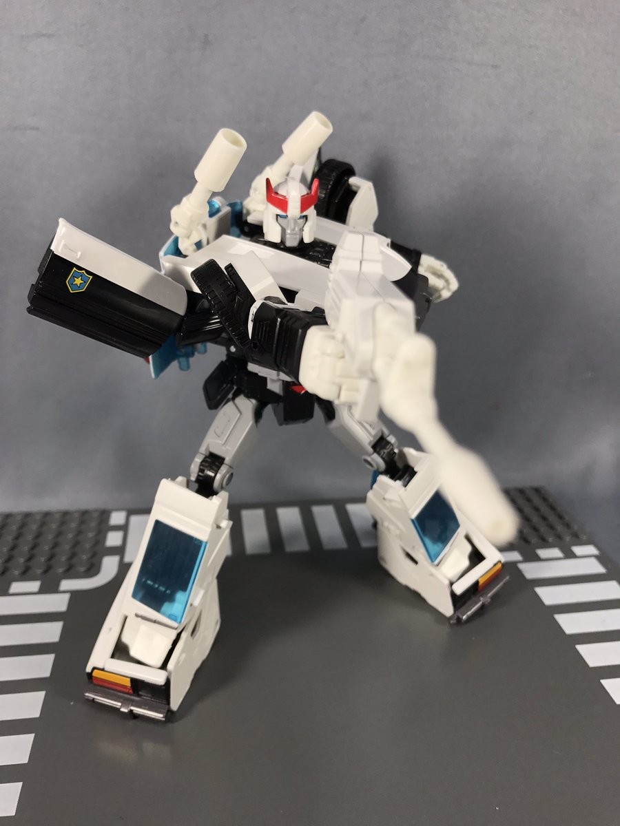 Transformers News: In Hand Images of Transformers Masterpiece MP-17+ Prowl & Collector Coin