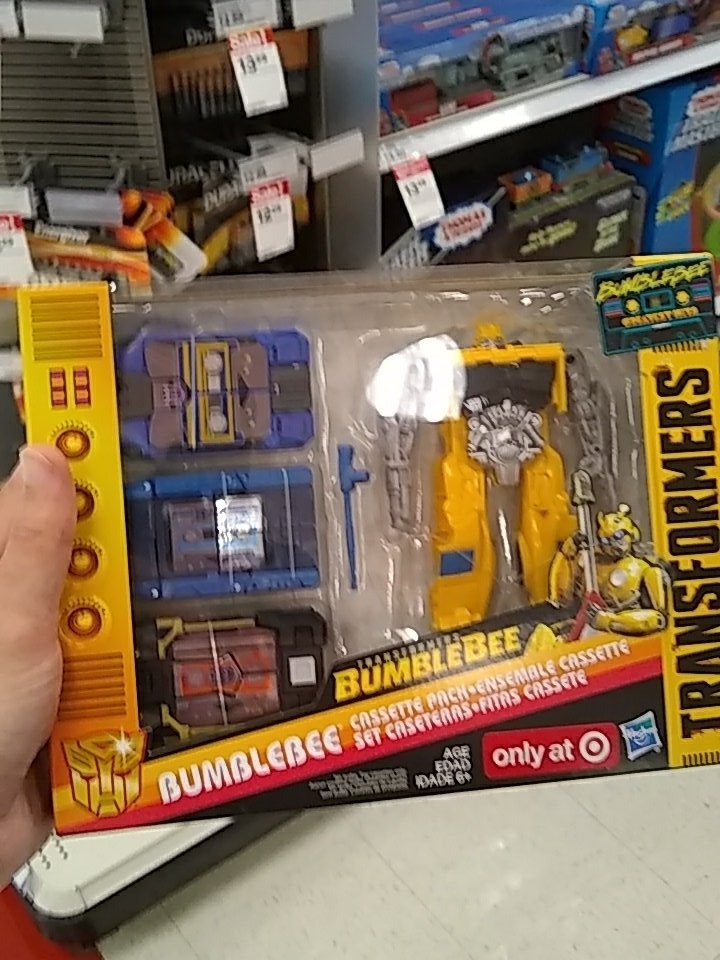 Transformers News: More Transformers Bumblebee Movie Toy Sightings with Studio Series on Amazon, all Target Exclusives Transformers News: More Transformers Bumblebee Movie Toy Sightings with Studio Series on Amazon, all Target Exclusives